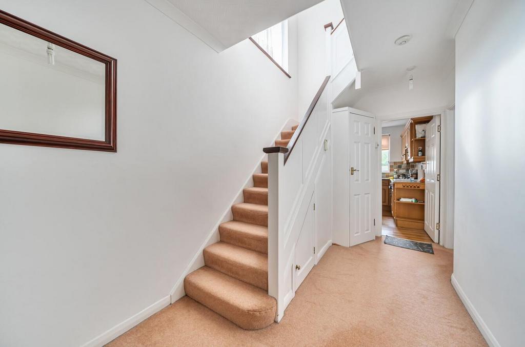 Davidson Frost-Wellings, DFW Merrion Avenue, Hallw