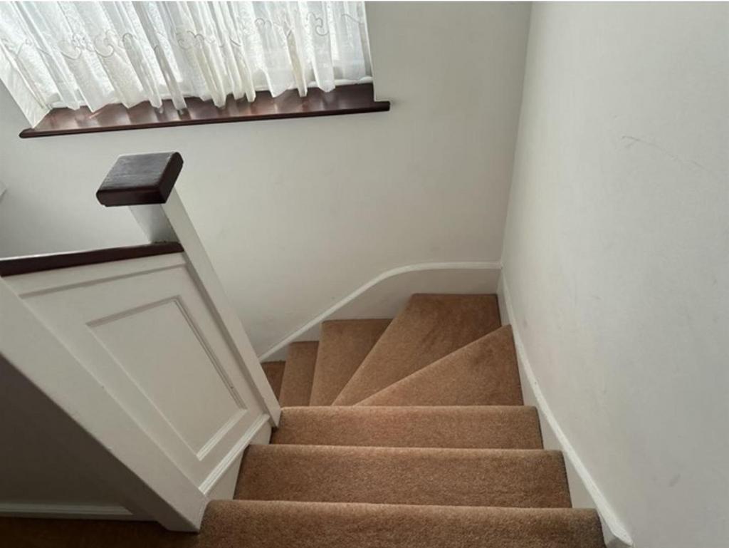 Davidson Frost-Wellings, DFW Merrion Avenue, Hallw