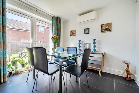 undefined, Birch Close, Maidenhead