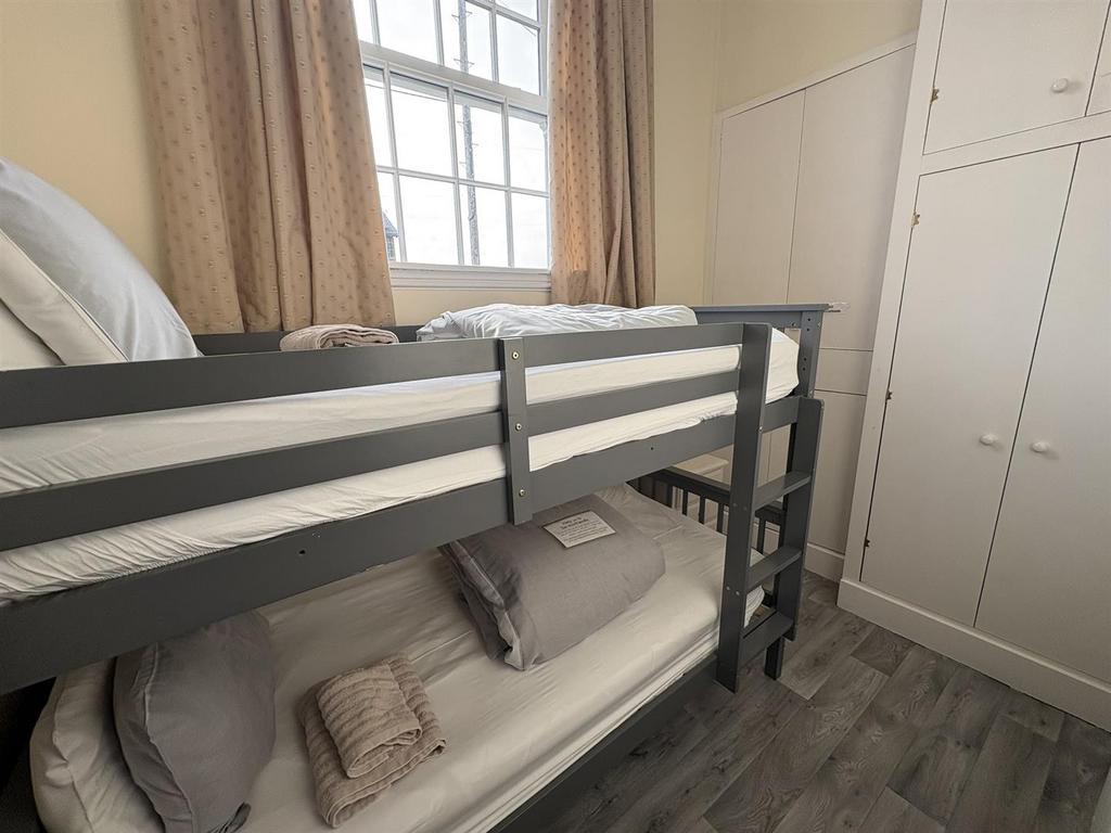 Bedroom 3.JPEG