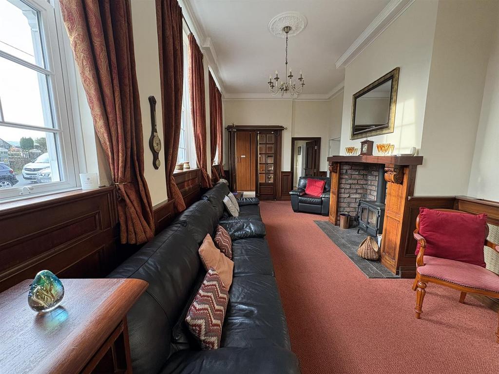 Living Room (2).JPEG