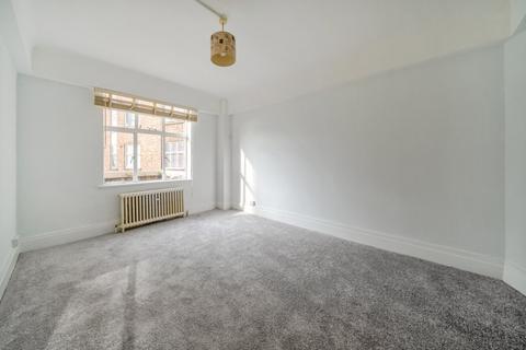 undefined, Wellesley Road, London, W4