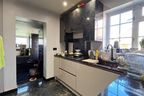 undefined, Clare Road, Staines-upon-thames TW19