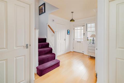 4 bedroom detached house for sale, 8 Chatsworth Gardens, Shrewsbury, SY3 7BG
