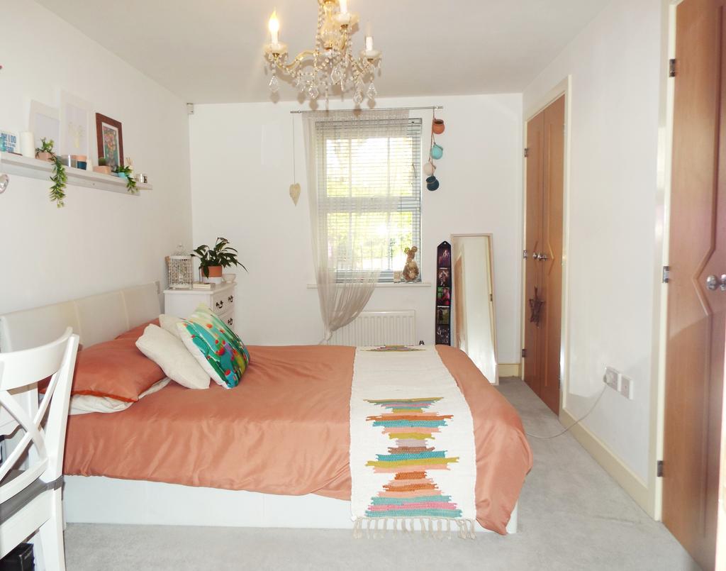Master Bedrom