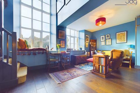 2 bedroom apartment for sale, Samuels Court, Lancaster | A truly stunning duplex apartment