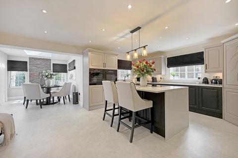 6 bedroom detached house for sale, Ladgate Lane, Middlesbrough, TS5 7