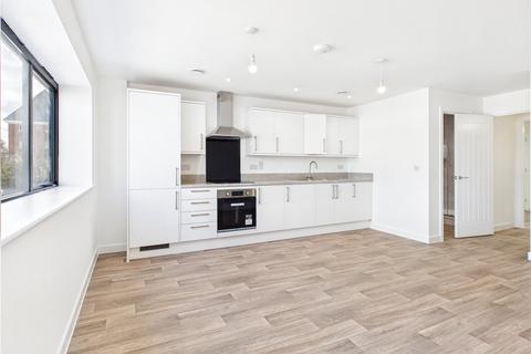 1 bedroom apartment to rent, Hawkins Road, Colchester, Essex, CO2