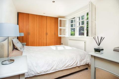 undefined, Brunswick Close, Twickenham TW2