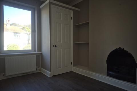 2 bedroom flat for sale, Flat 4, 6 Wellington Terrace, Sandgate, Folkestone, Kent CT20 3DY