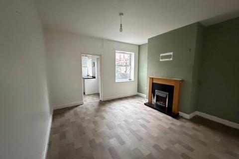 2 bedroom semi-detached house for sale, King Street, NORMANTON