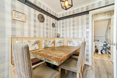 3 bedroom detached house for sale, Waterloo Road, Pudsey