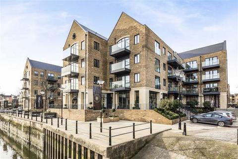 undefined, Lion Wharf Road, Isleworth TW7