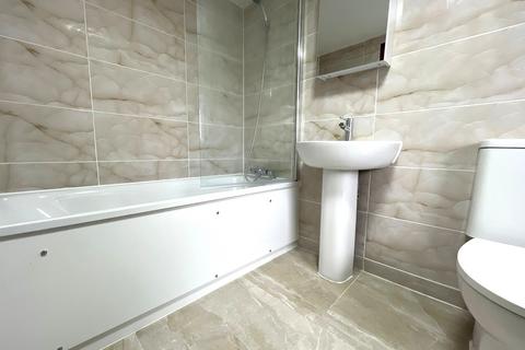 3 bedroom house to rent, Gladstone Road, WATFORD