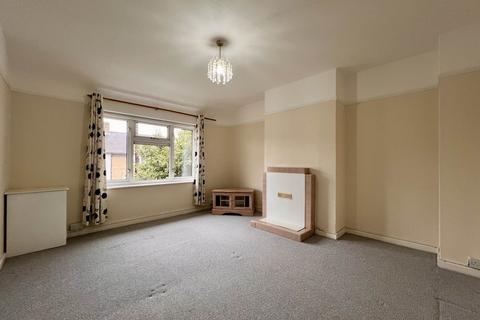 1 bedroom flat to rent, Flamstead Road, Becontree, RM9 4JJ
