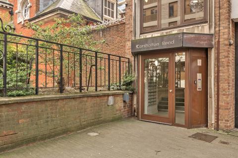 Carshalton Road, Sutton