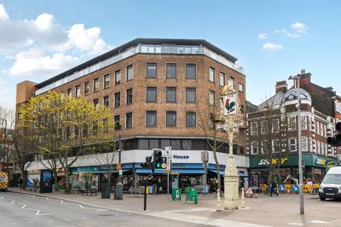 undefined, Carshalton Road, Sutton