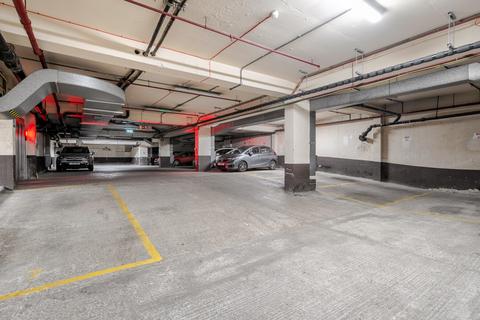 undefined, Carshalton Road, Sutton