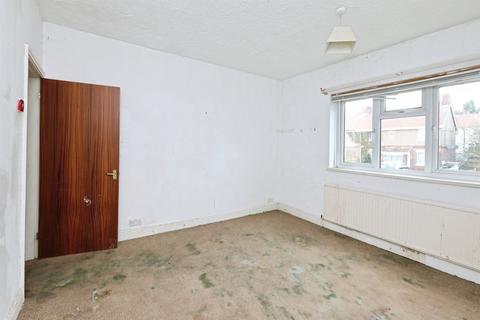 2 bedroom end of terrace house for sale, Station Road, Kiveton Park, Sheffield