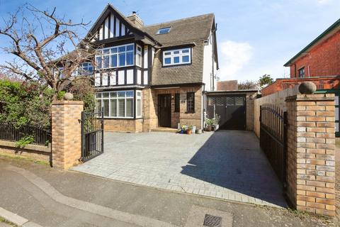 undefined, Westwood Park Close, Peterborough PE3