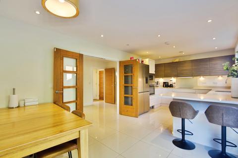 3 bedroom semi-detached house for sale, Postern Green, Enfield, EN2