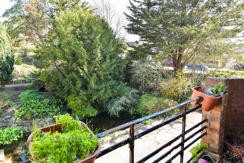2 bedroom flat for sale, London Road, Brighton, East Sussex