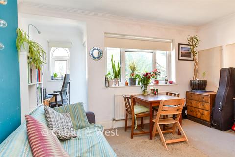 2 bedroom flat for sale, London Road, Brighton, East Sussex