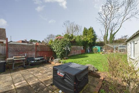 2 bedroom semi-detached bungalow for sale, Woolsery Avenue, Exeter