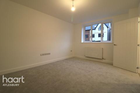 undefined, Francis Avenue, Aylesbury