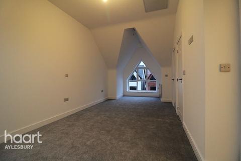 undefined, Francis Avenue, Aylesbury