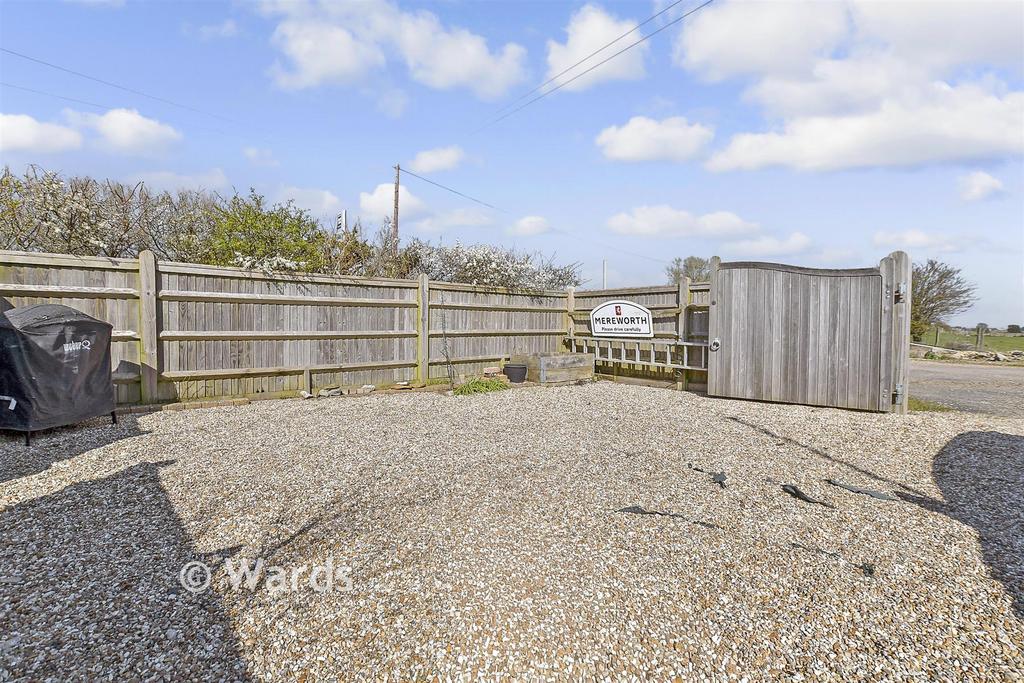 Driveway/Parking