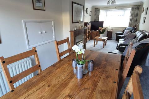 3 bedroom semi-detached house for sale, Folly Close, Hitchin SG4