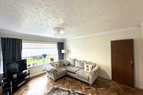 3 bedroom semi-detached house for sale, Scunthorpe DN17