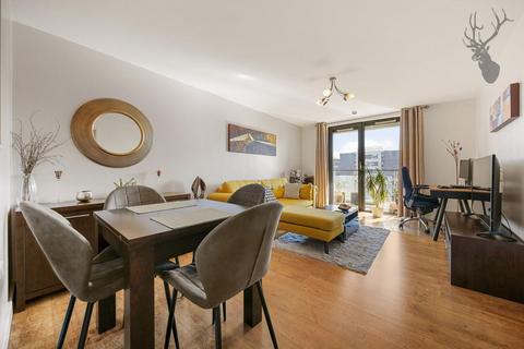 2 bedroom apartment for sale, Suttons Wharf Development, Bethnal Green, E2