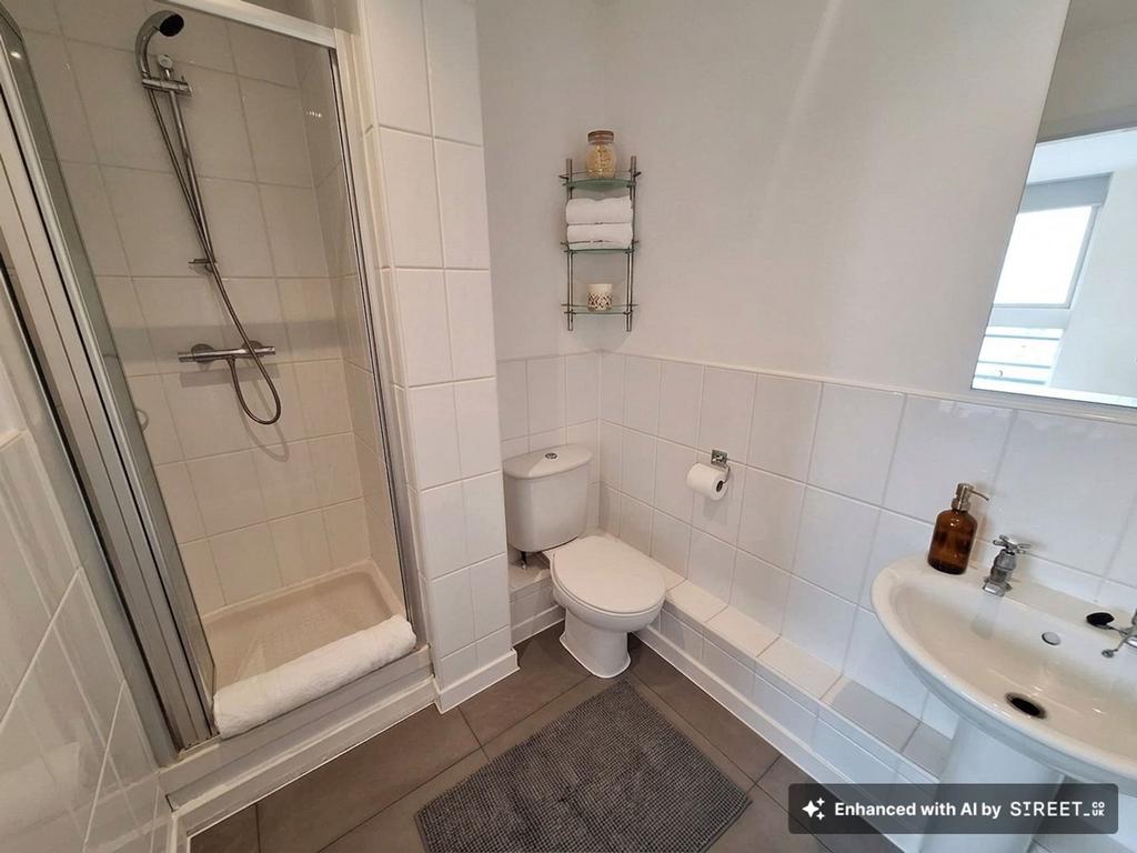 En-suite Bathroom