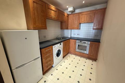 2 bedroom apartment for sale, Hampden Square, Aylesbury
