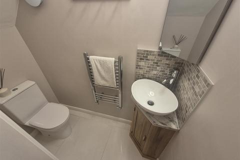 undefined, Station Road, Burton-On-Trent DE13