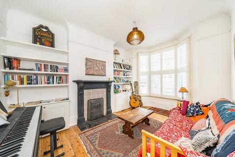 3 bedroom terraced house for sale, Hereward Road, London SW17