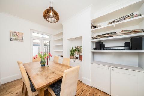 3 bedroom terraced house for sale, Hereward Road, London SW17