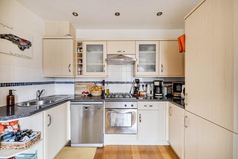 3 bedroom flat for sale, Jasper Road, Crystal Palace, London, SE19