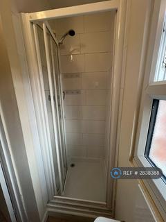 2 bedroom flat to rent, Colwick Road Nottingham, Nottingham, NG2