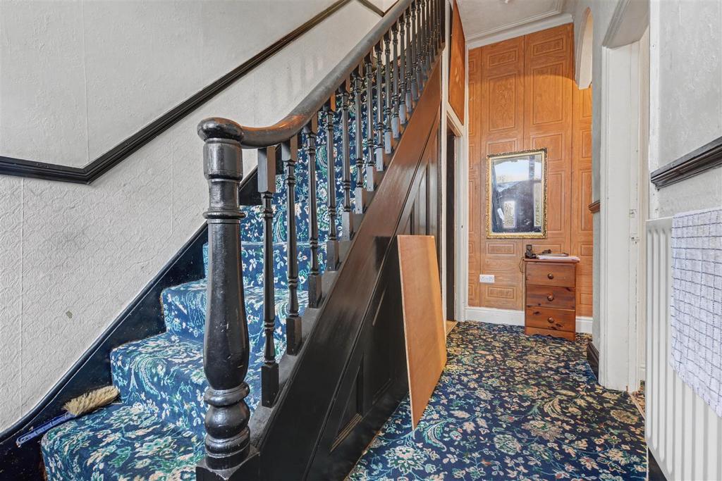 Entrance Hall.jpeg