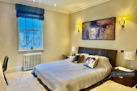 3 bedroom flat to rent, Queens Gate Terrace, London, SW7
