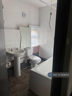 2 bedroom flat to rent, College Road, Rotherham, S60