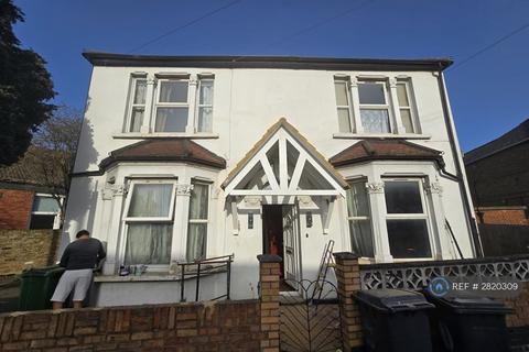 undefined, Shernhall St, London, E17