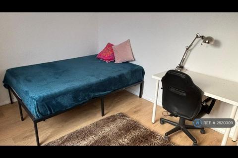 undefined, Shernhall St, London, E17