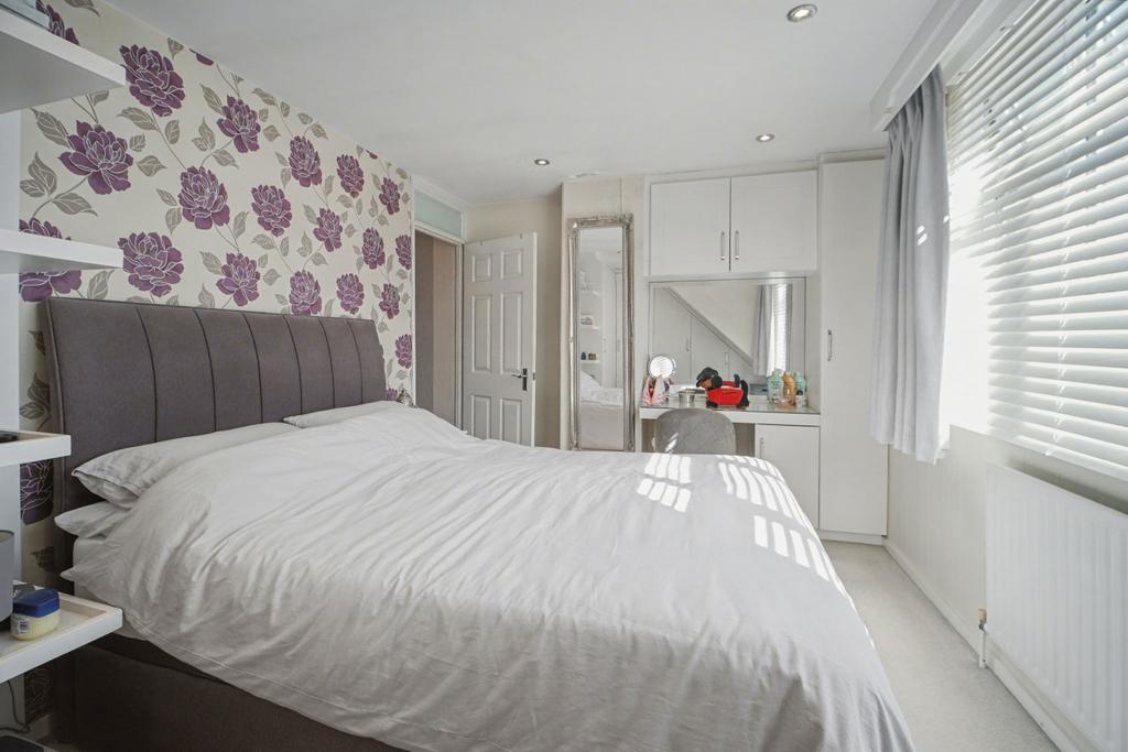 20260320072306 lui05