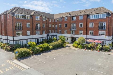 1 bedroom apartment for sale, Maples Court, Bedford Road, HITCHIN, SG5