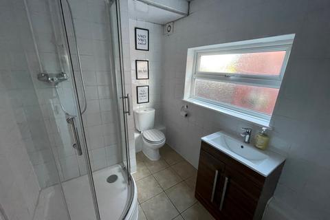 undefined, Woodland Avenue, Brierley Hill, DY5