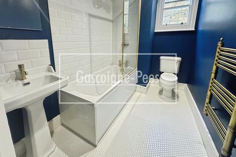 undefined, High Street, Epsom, KT19